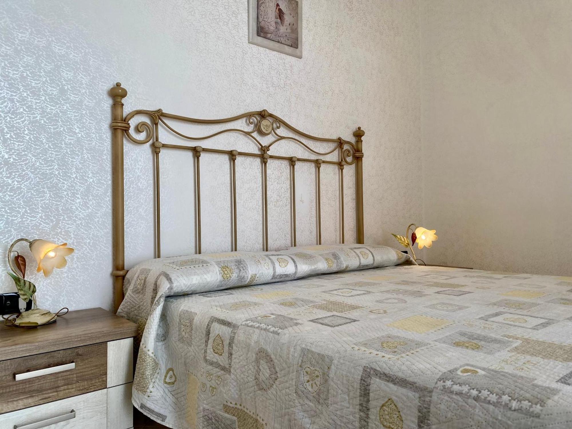Gris - Puglia Mia Apartments Polignano a Mare Eksteriør billede